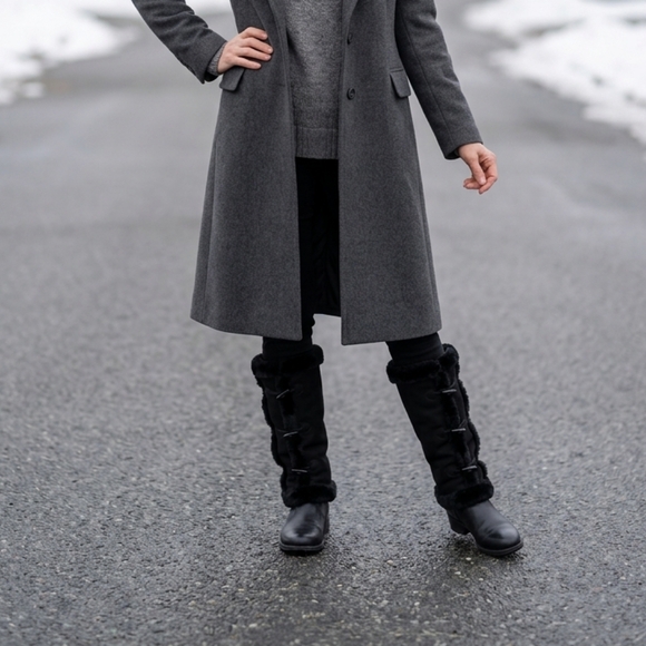 European black vegan suede and fur leg warmers - Picture 2 of 11